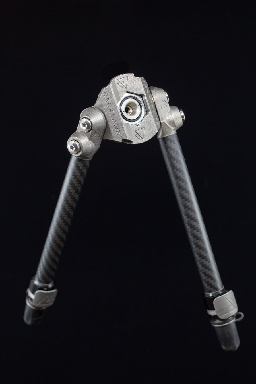 Backlanz Carbon Bipod - Notched w/Universal Mounting Bracket