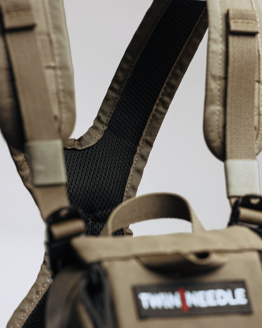 Twin Needle Bino PRO - Pouch and Harness