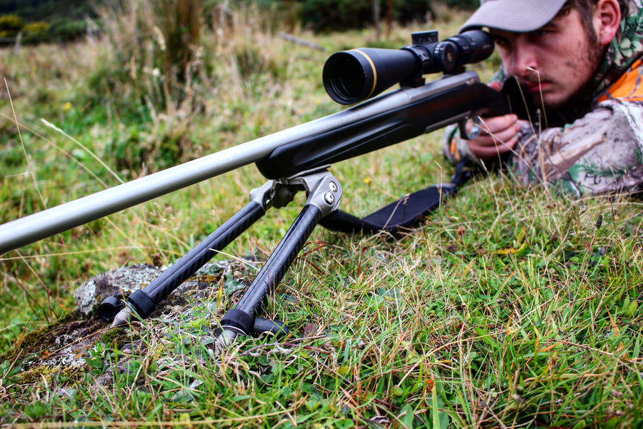 Backlanz Carbon Bipod w/Universal Mounting Bracket