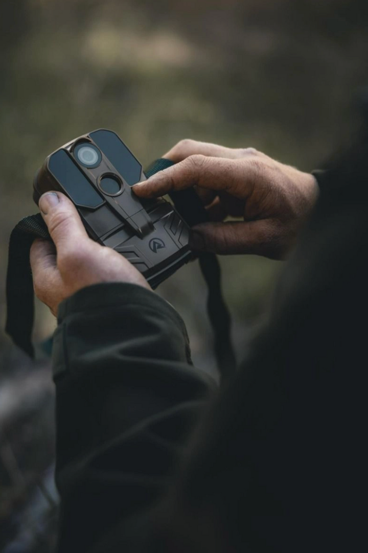 Ridgeline 4K Digital Trail Camera 24 Mp 2" LCD Screen