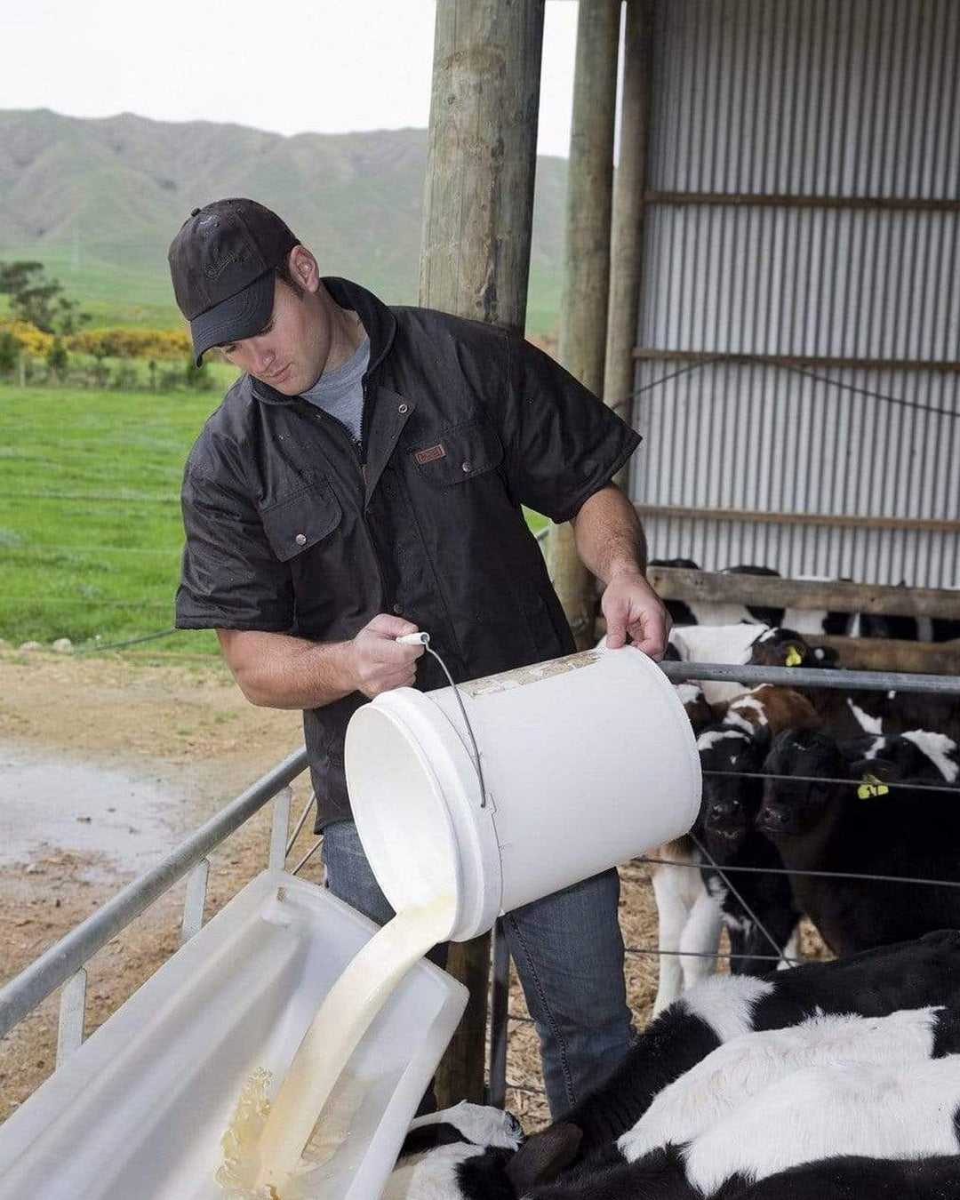 Outback Oilskin 1/2 Sleeved Vest